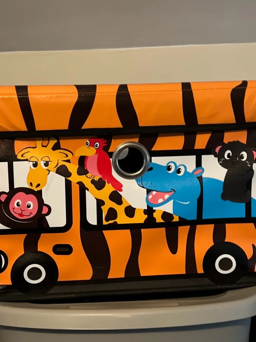 Global Decor Inc. safari bus